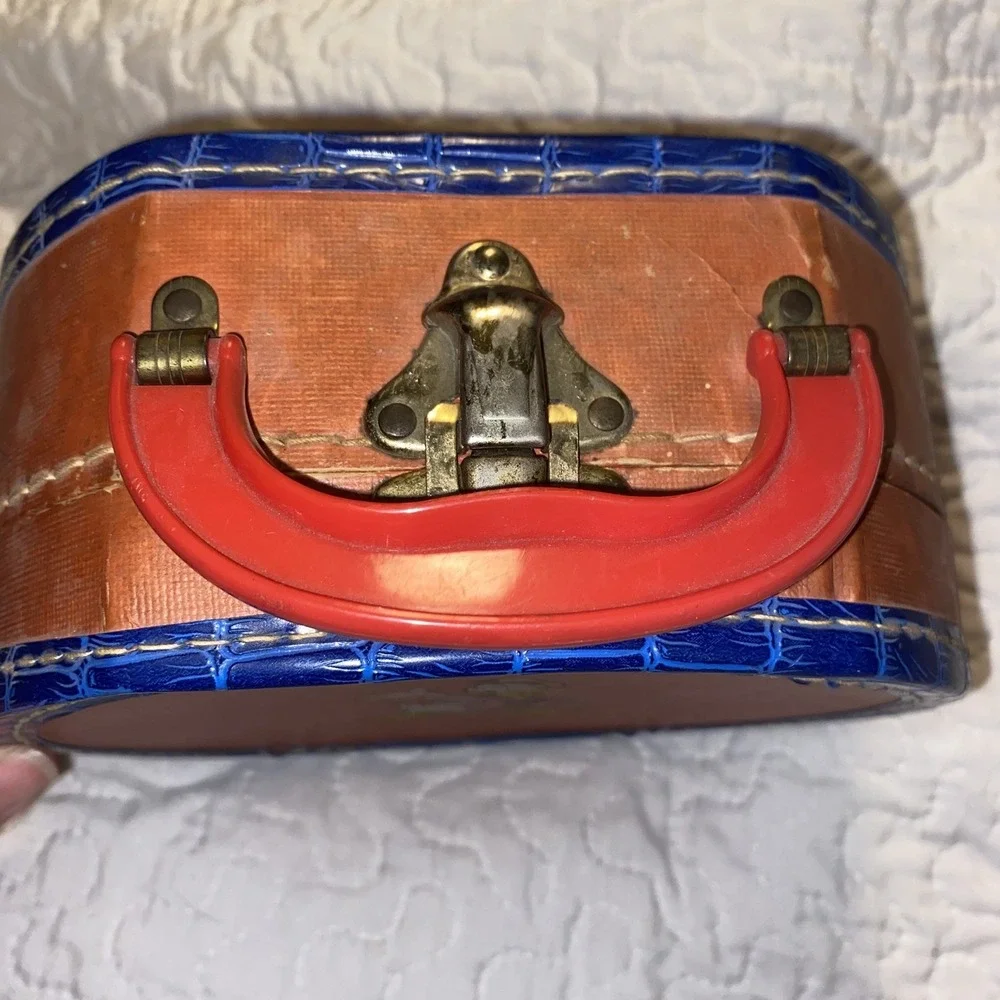 Vintage Disney Mickey Mouse Donald Duck Pluto Plane Suitcase Travel Bag Rare 50s